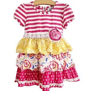 5 Counting Daisies top